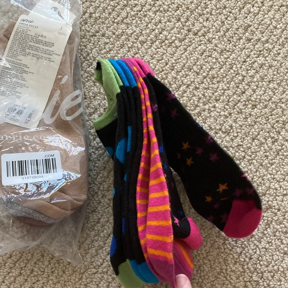 Aerie So Women’s Casual Ankle Socks Bundle 7 Pairs One Size Colorful Value NWT